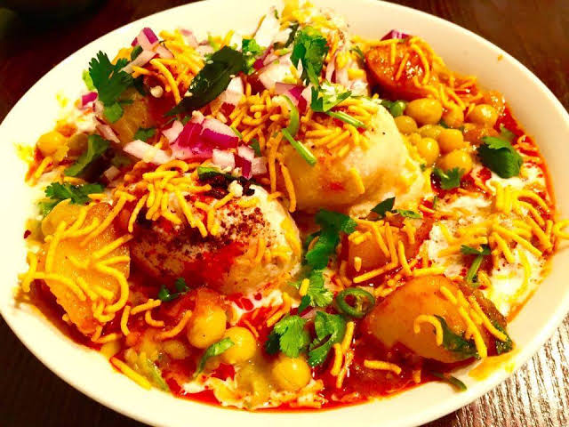 Dahi Bara Aloo Dum (Cuttack style) 1+1